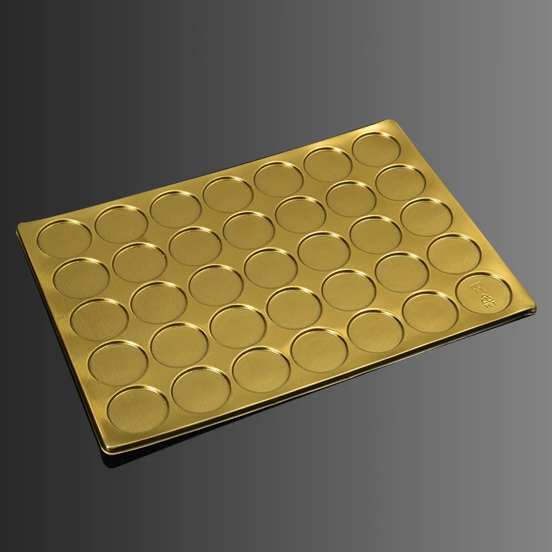 35PCS Wholesale Disposable Offset Printing Golden PET Gilded Plastic Blister Chocolate Packaging Box Blister Insert Tray