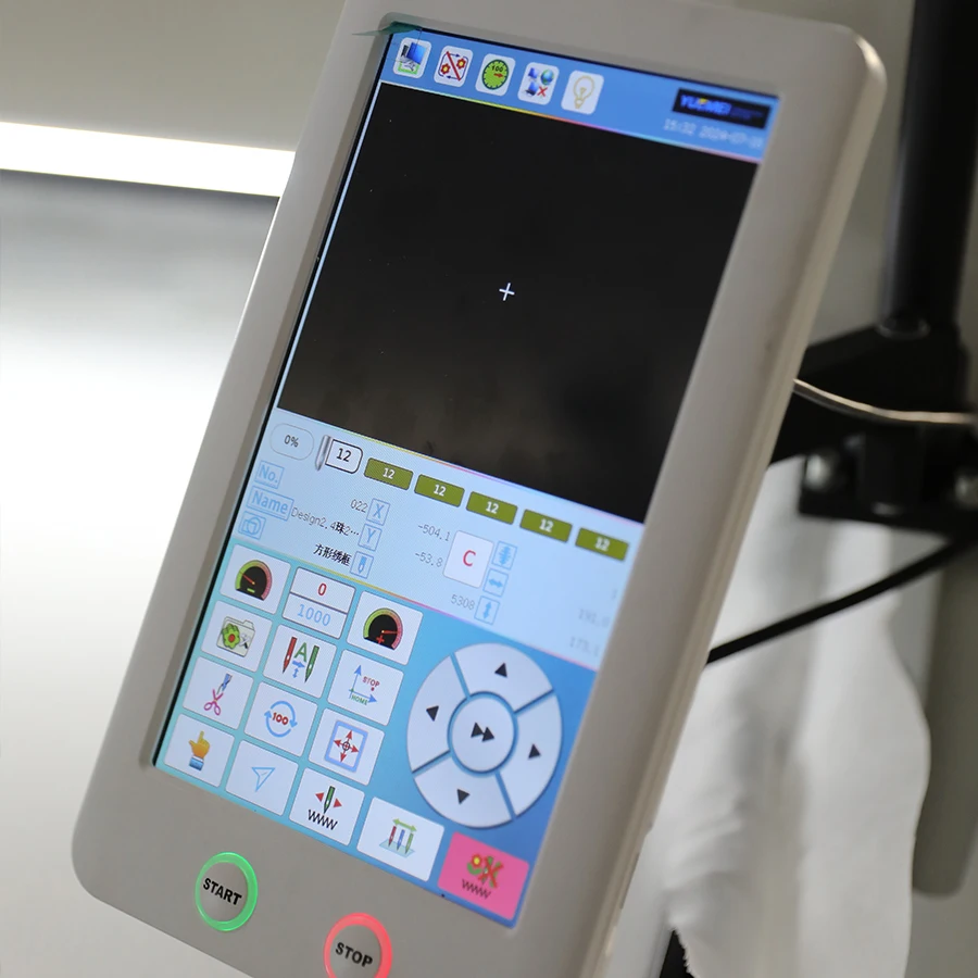 YUEMEI 1700*700mm Big Embroidery Area For Flat Embroidery