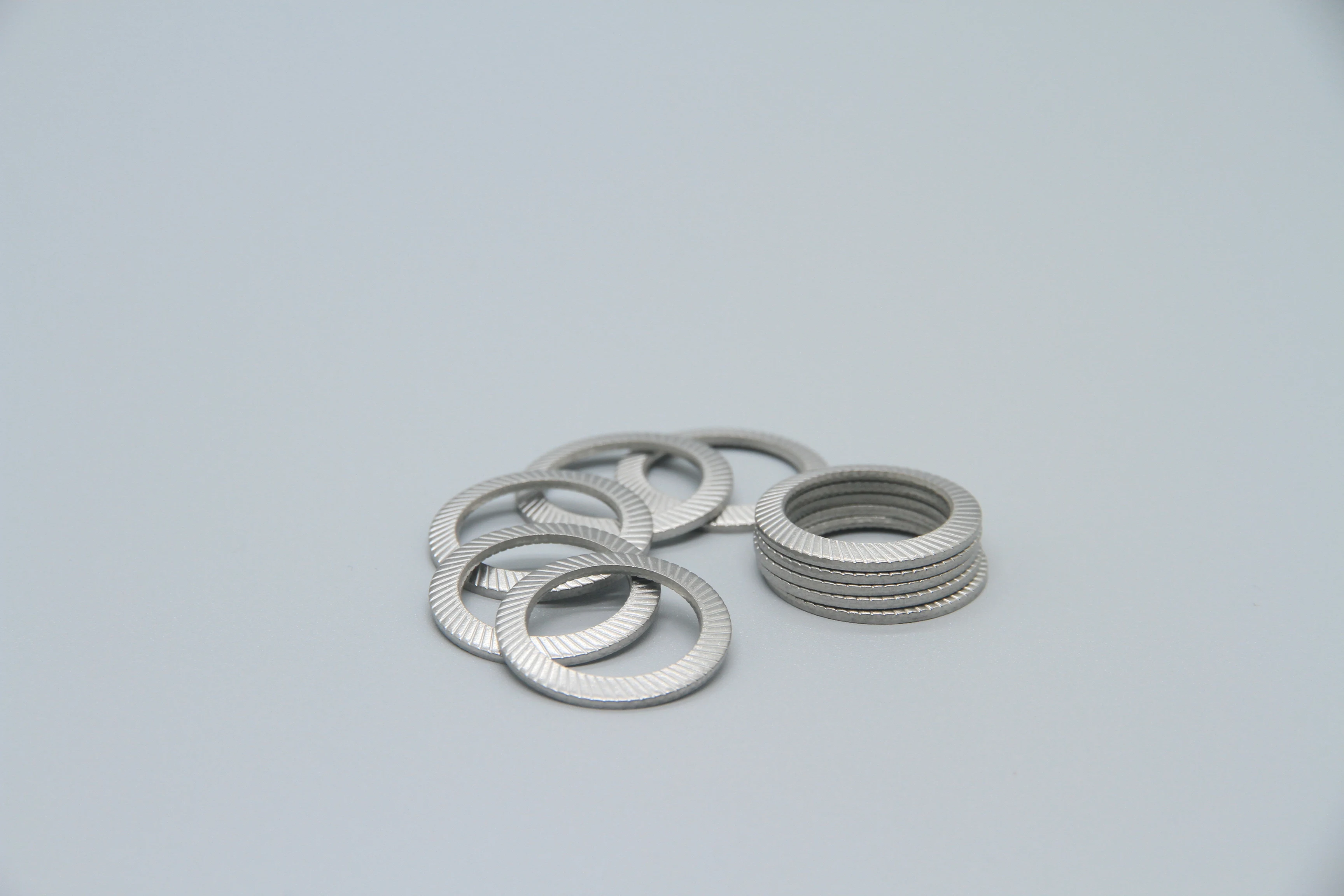 China Manufacturer DIN25201 spring steel double lock washer Plated Wedge Lock Self Locking Washer