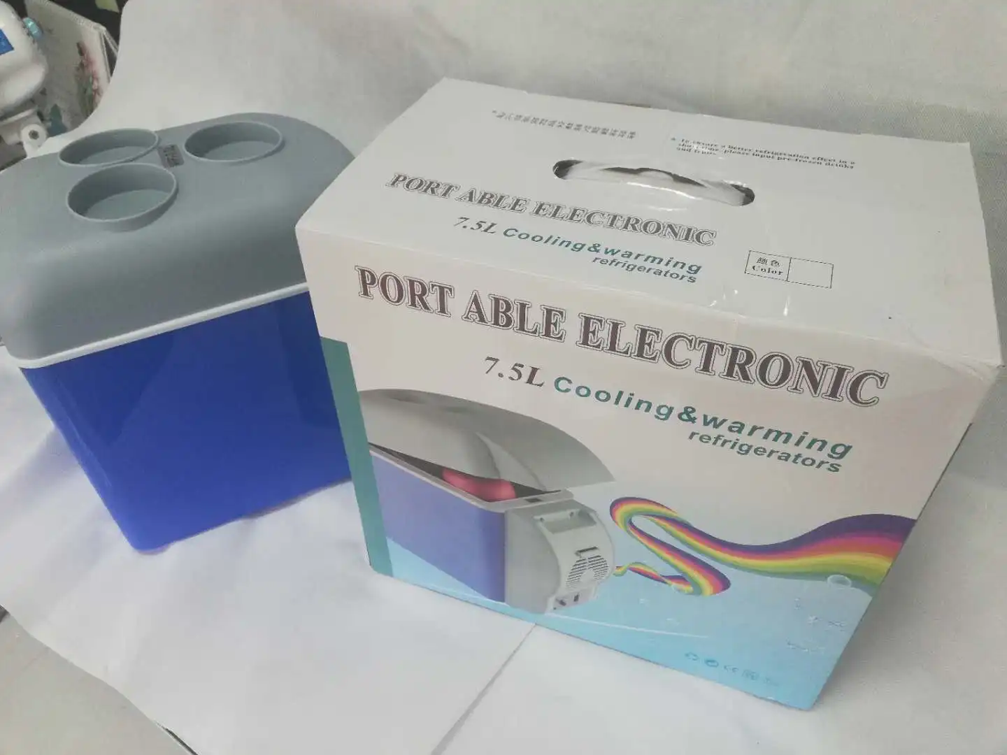 CeeinAuto 7.5L Capacity Mini car refrigerator 12v freezer 12V DC 220V AC