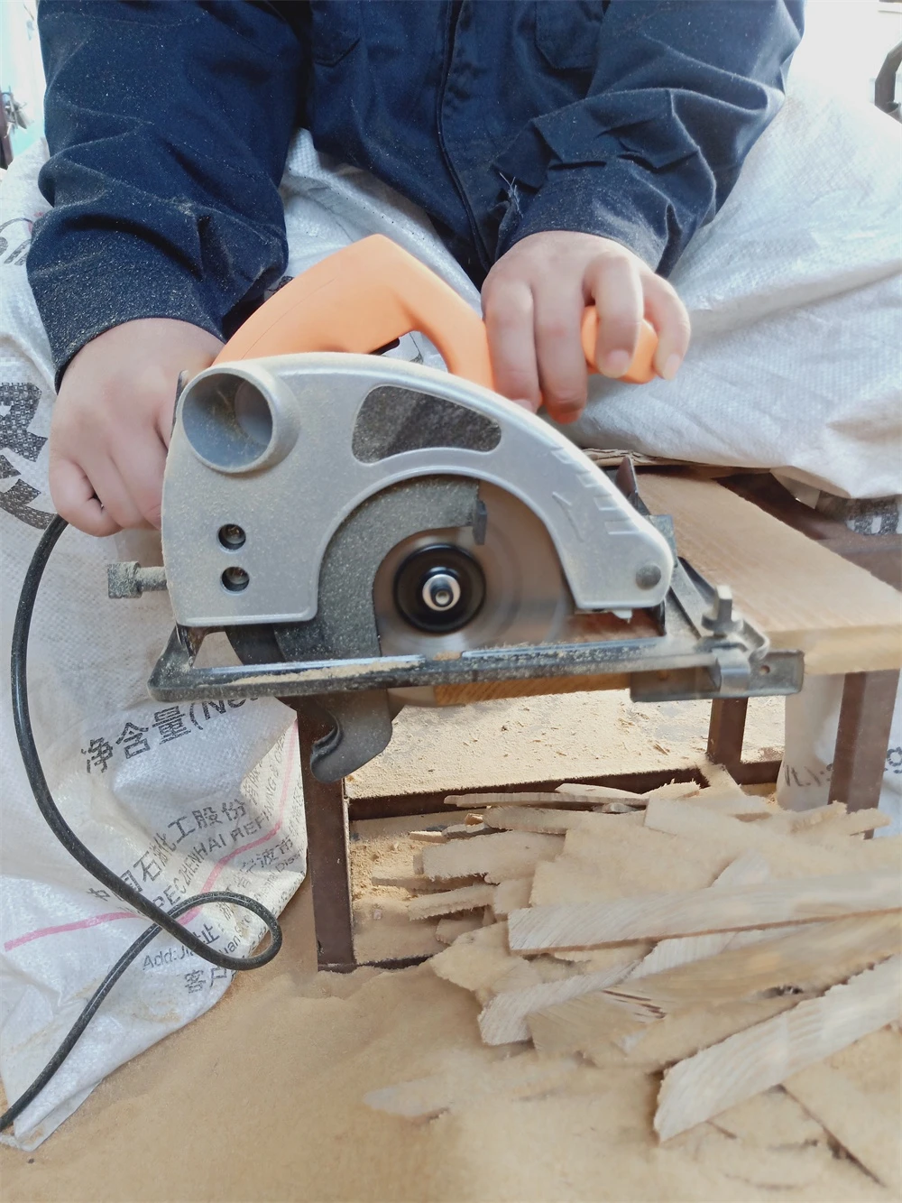 Electric Power Tool Mini Circular Saw  Blade 140mm Power 900w M1Y-XG01-140