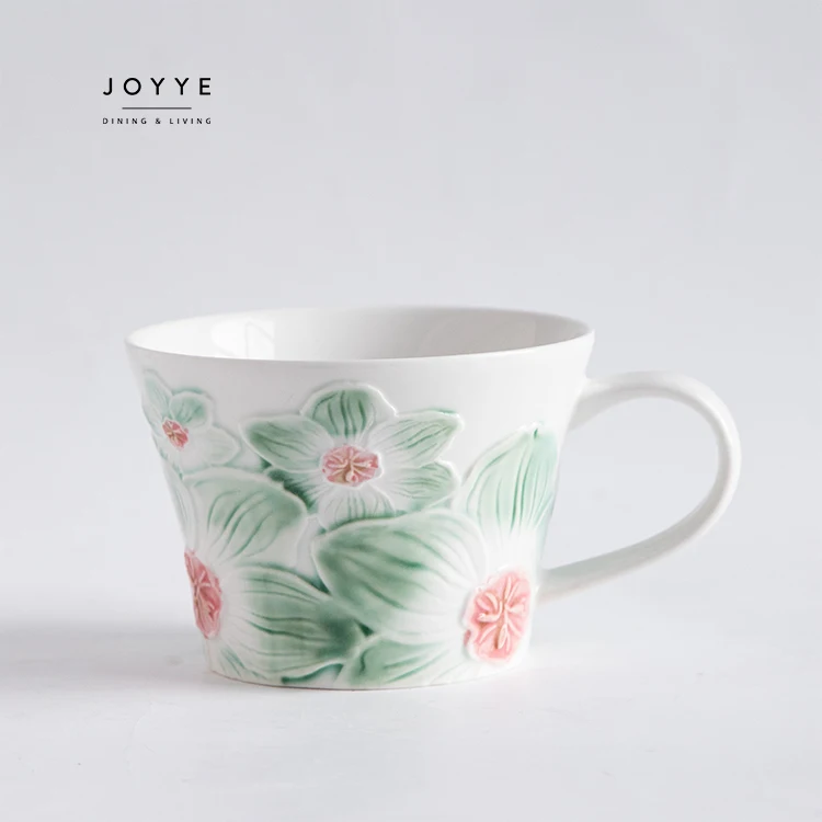 Joyye Hand Painted Embossed Flower Pattern Cup Set Custom Ceramic Stoneware Mike Coffee Mugs for Free Sample