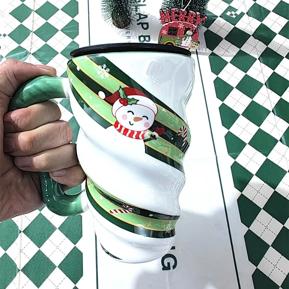 New Design Eco-Friendly 500ml Ceramic Coffee Mug with Santa Claus Spoon Customizable Logo-Merry Christmas Glass Gift Set