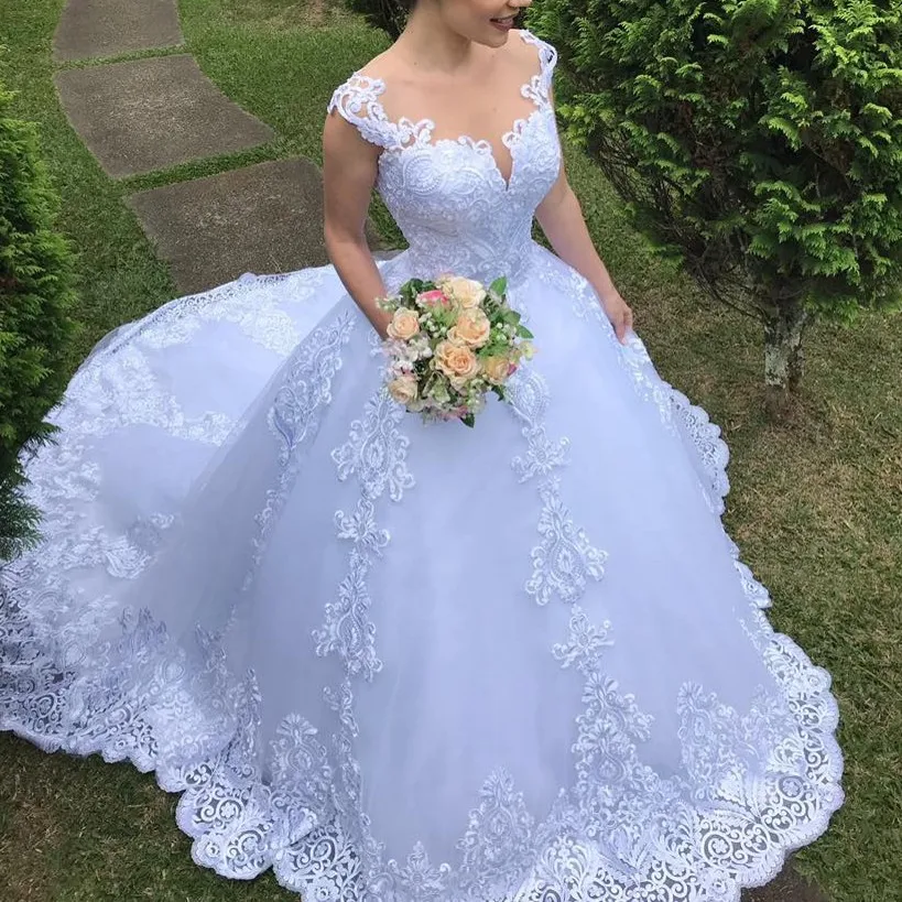 Vestido De Noiva белого цвета с низким вырезом на спине летняя одежда для принцесс с вышивкой Роскошные кружева; Обувь под свадебное платье для невесты с фатиновой юбкой брак для женщин Свадебные платья
