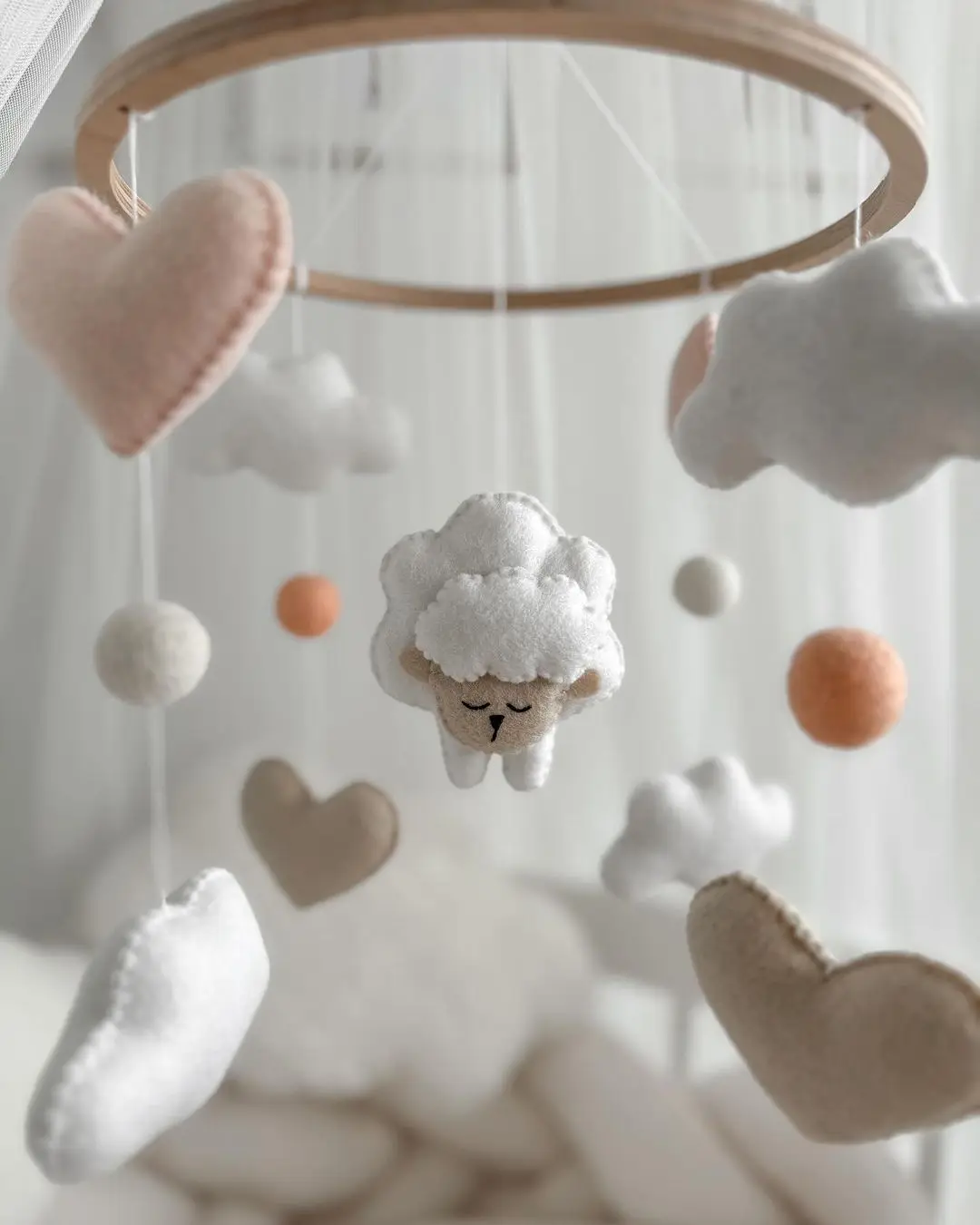 chinese online markets felt sheep baby cot mobile handmade crib bassinet decoration for kids hanging baby mobiles with stuffed