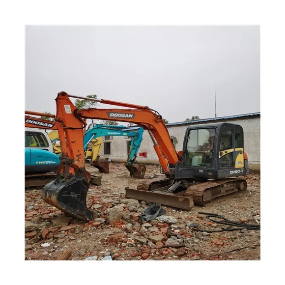 Doosan DH60-7 used mini excavator second-hand hydraulic crawler Doosan excavator DH55 DH60-7 DH70 DH80 digger for sell