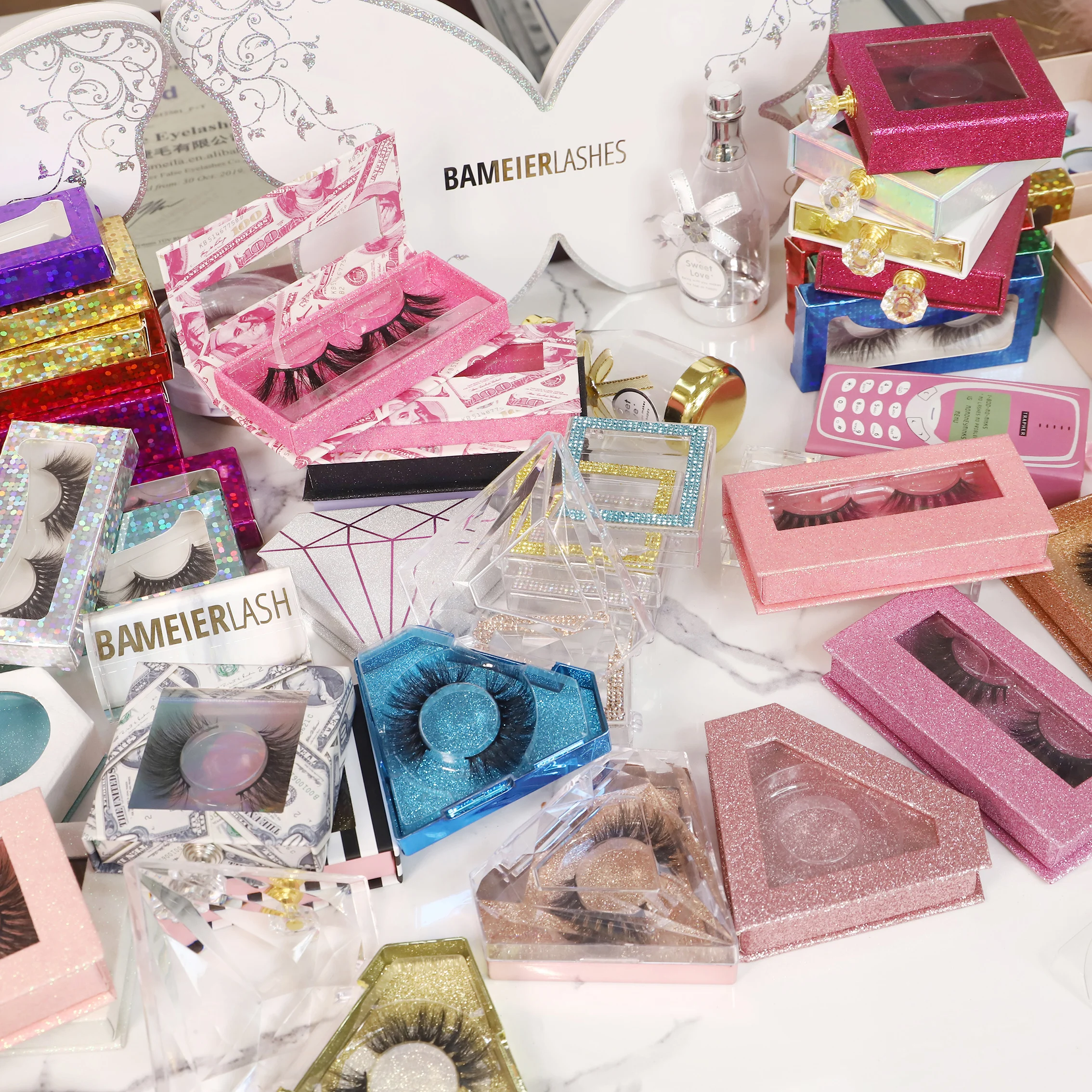 Plastic free box eyelashes sample customized wholesale eyelash