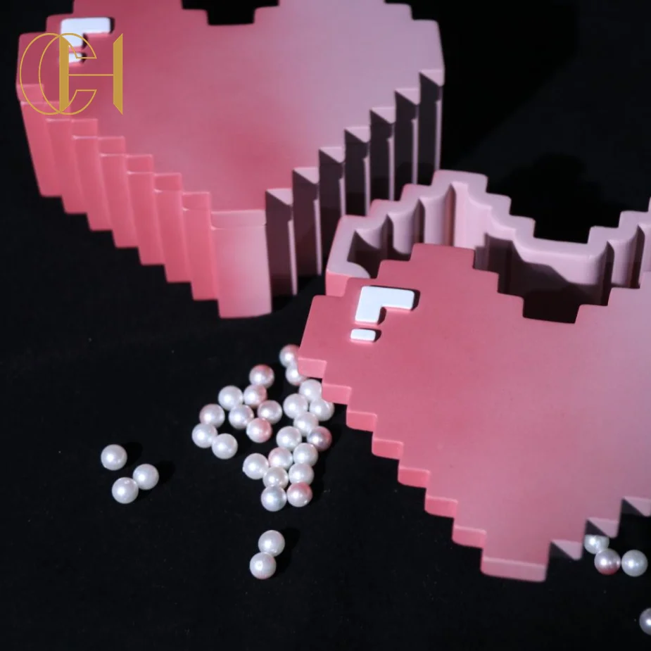 C&H New Arrival Hearts Unique Design PU Leather Handle Rope Luxury Ceramic Candle Jars Scented Candle Jar