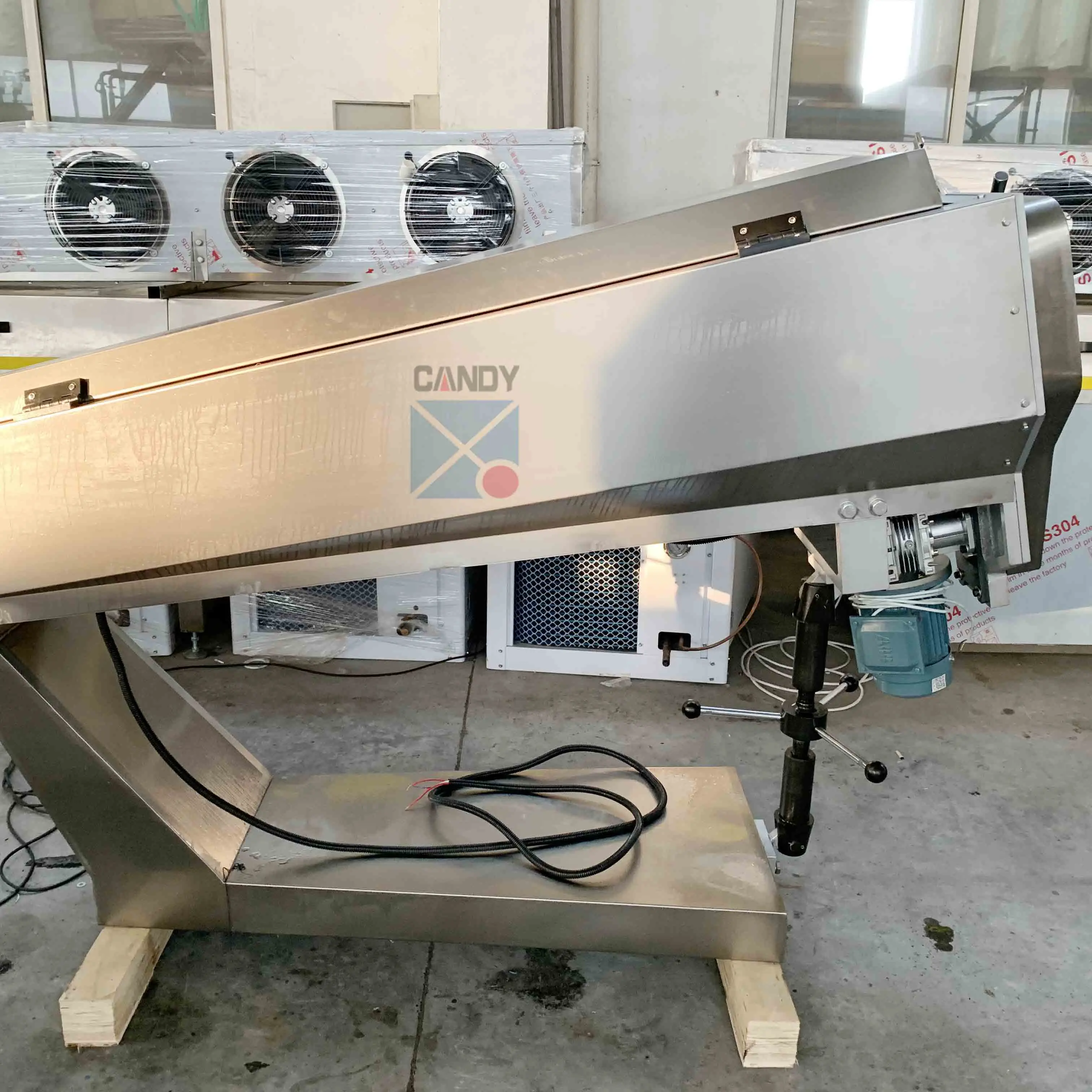 Hard candy lollipop production line die forming candy making machine batch type candy vacuum cooker cooking equipment