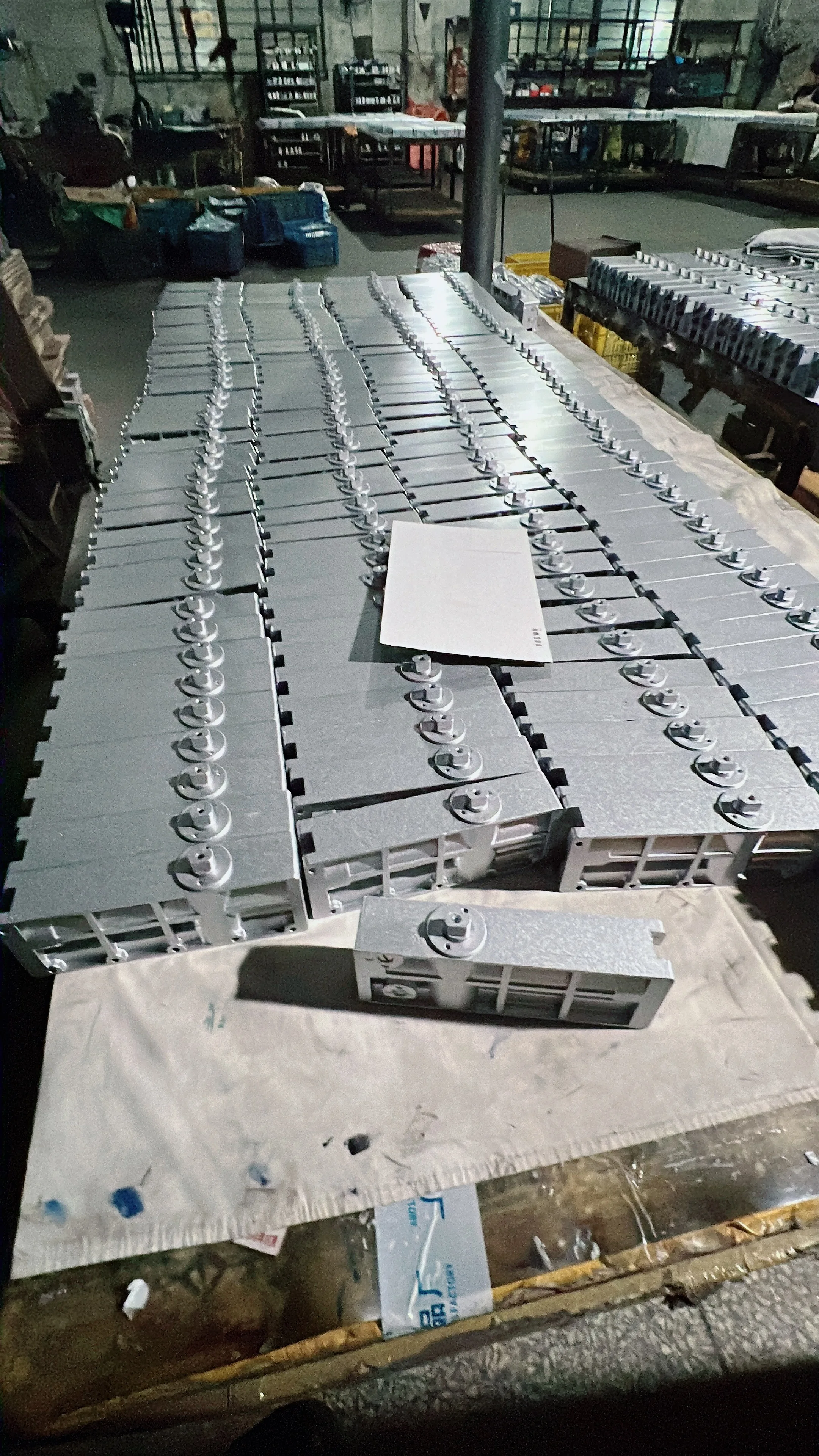 Surface-Mounted Medium Duty Home & Light Commercial Property Automatic Door Closer Hardware