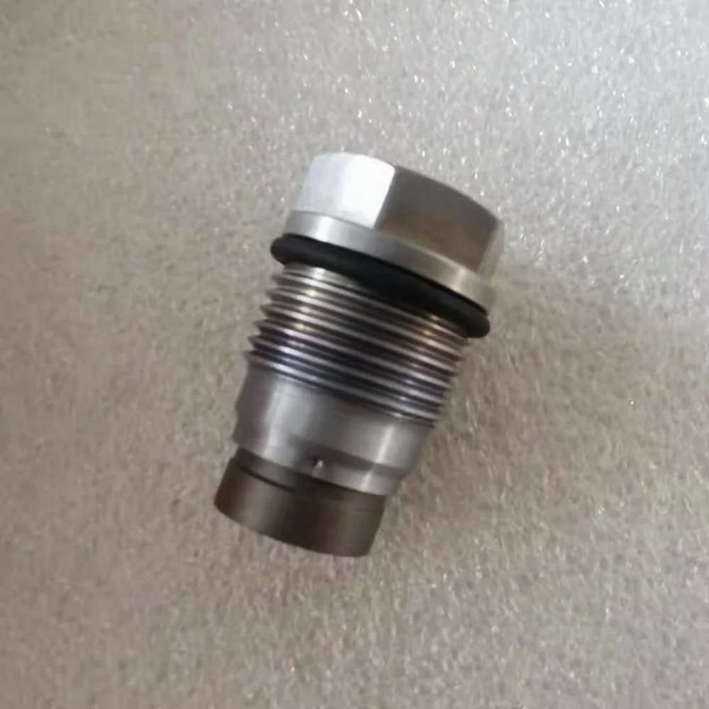original common rail pressure limiting valve 1110010022 pressure relief valve 42562997