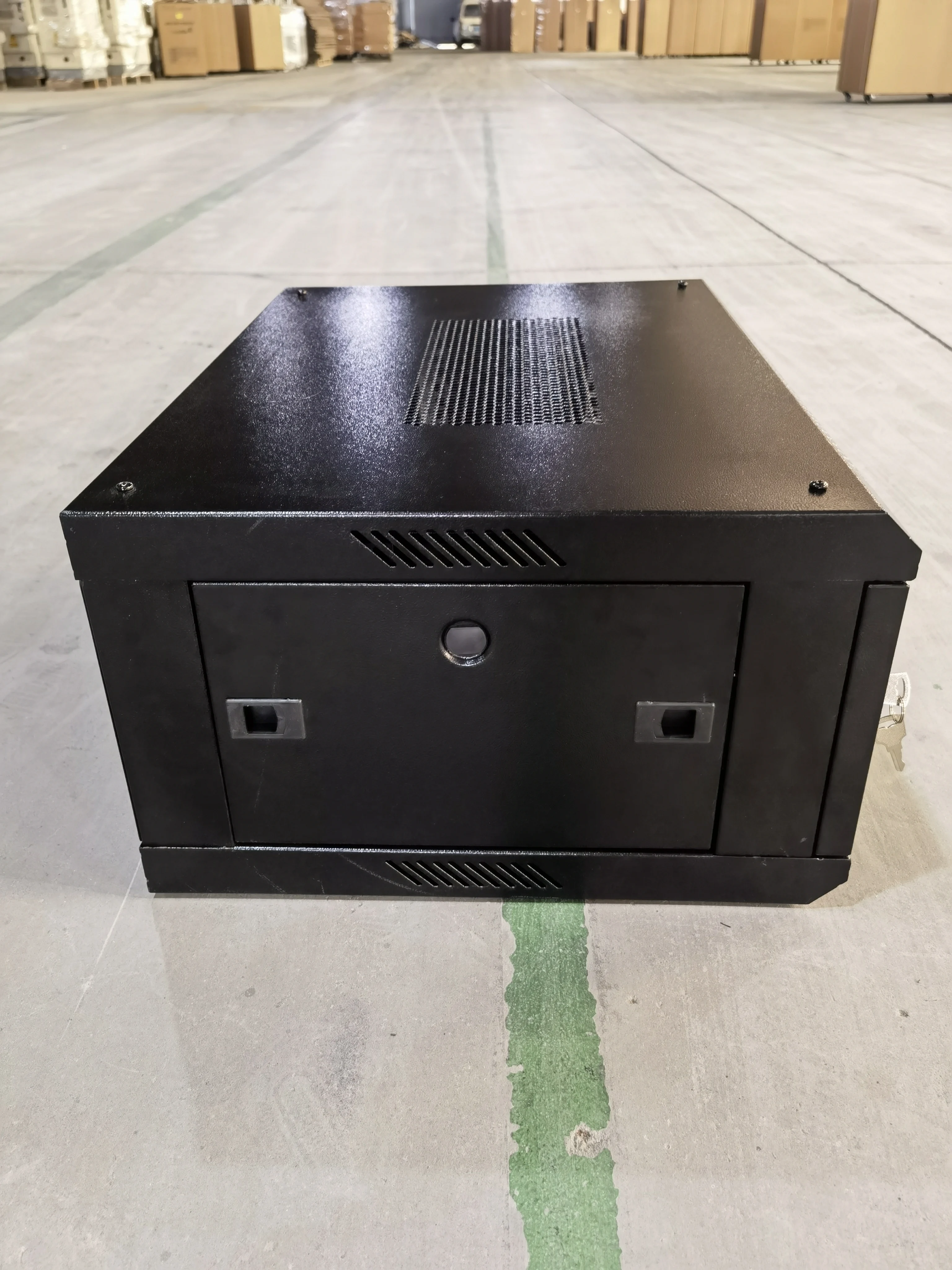 Factory outlet 4U rack cabinet custom 4u server wall hanging for