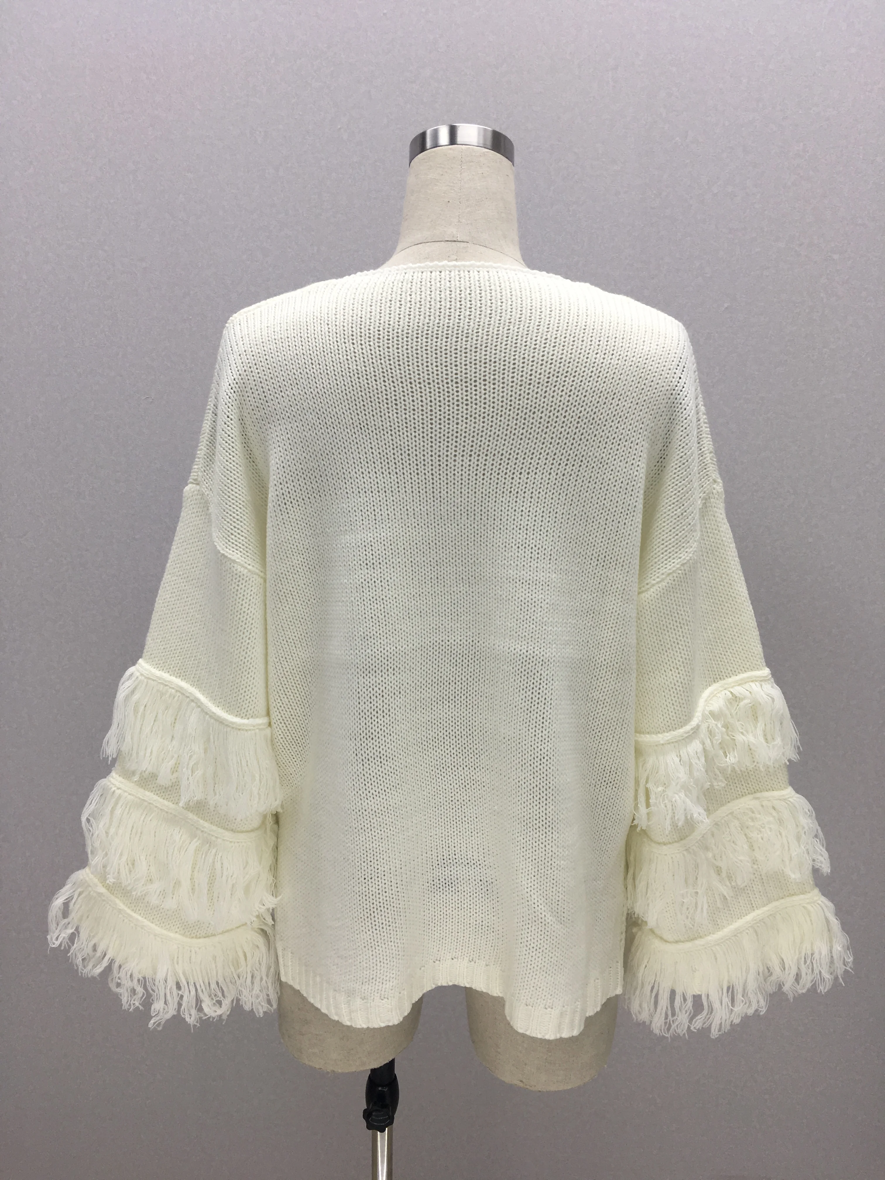 
New Style Woman Fringe Sweater 