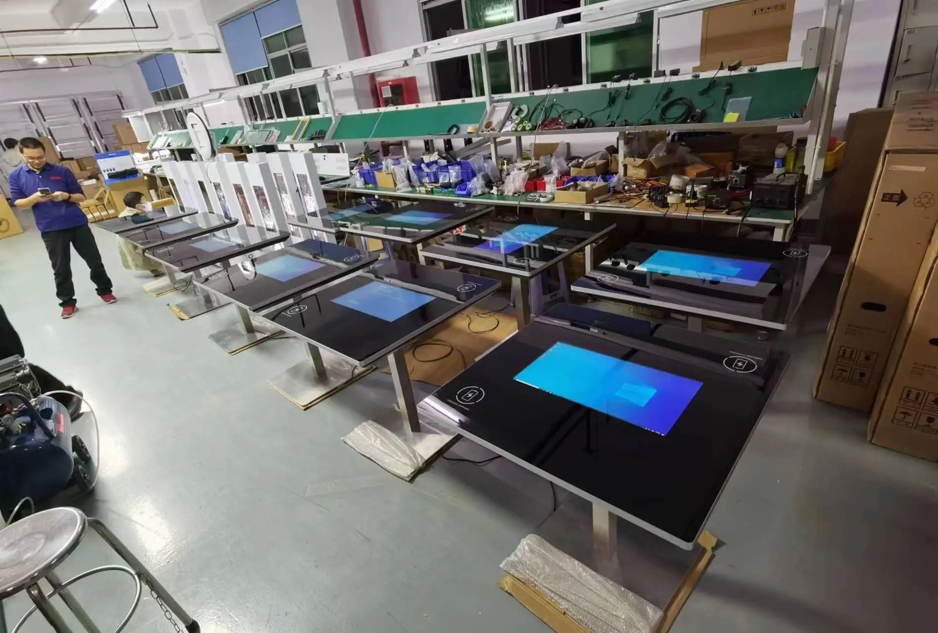 Hot Sale Full Hd Coffee Smart Touch Table 21.5 Inch Lcd Touch Desk 10 Point Capacitive Gaming Touch Table