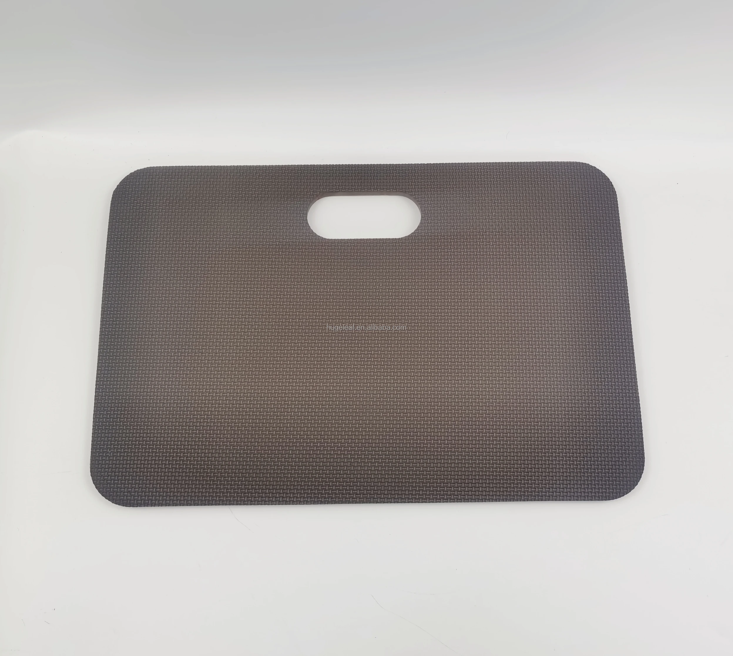 kneeling mat (1).jpg