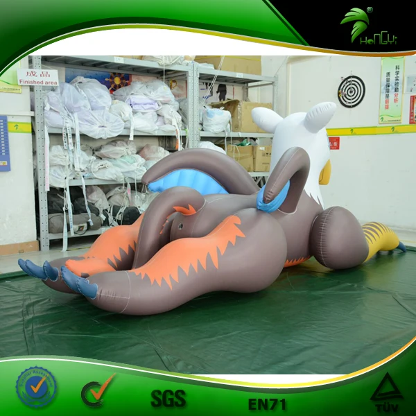 2.5m long Hongyi Inflatable Gryphon Custom Inflatable Brown Eagle With SPH