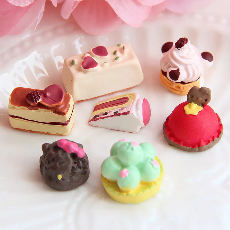 Hot Selling  Simulation Resin Cake Bread Accessories Doll House Accessories DIY Cream Glue Phone Case Materials