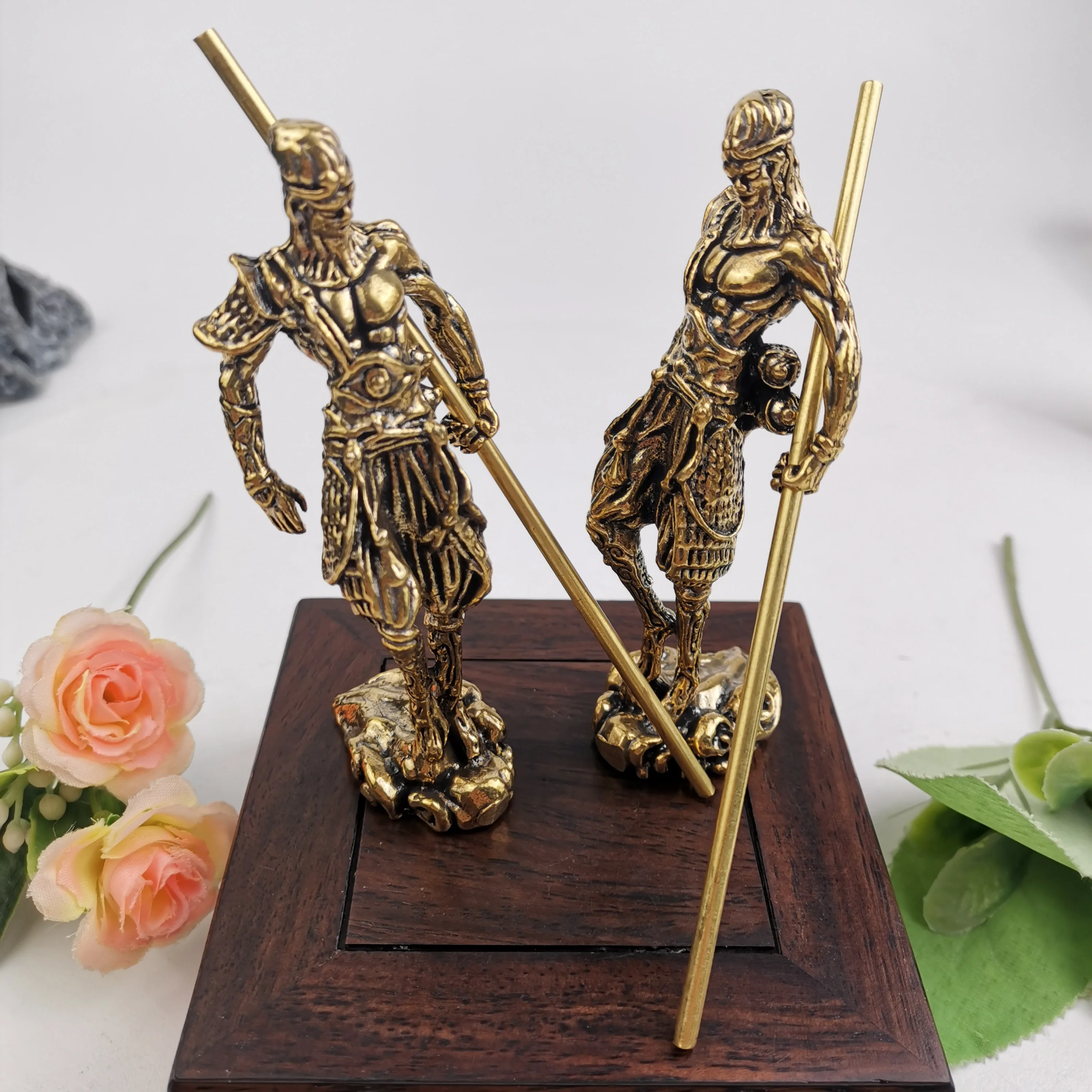 Current Hot Topic Chinese Tales Of Legend Character Exquisite Metal State For Decoration