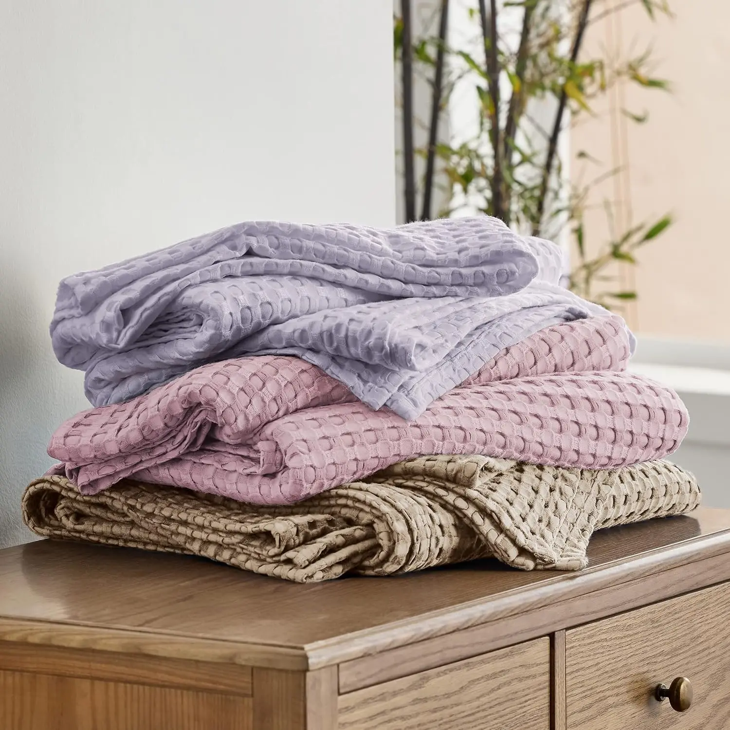 QDTEX Hot Sale bamboo cotton waffle throws blanket Customized size waffle blanket cotton gauze