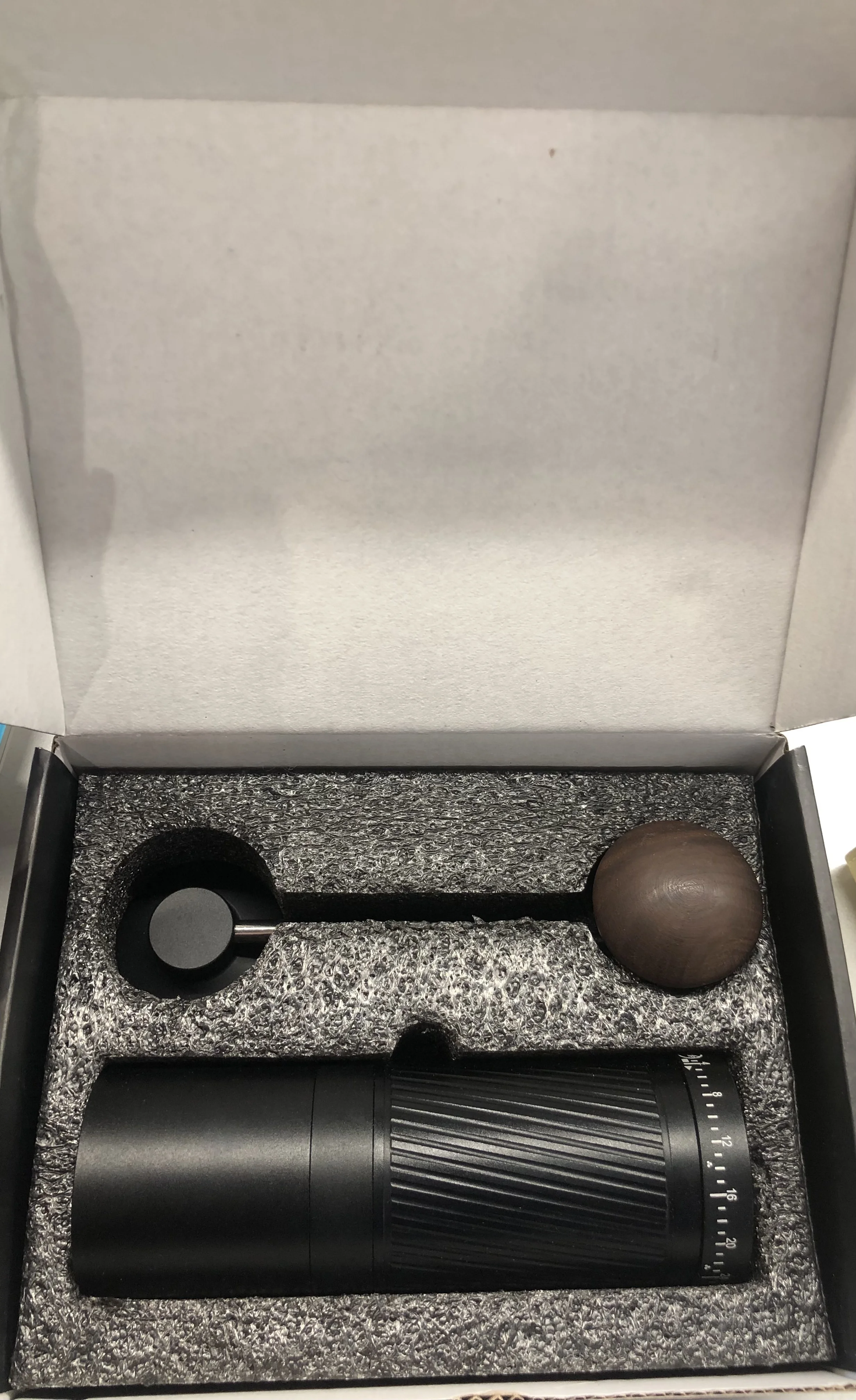 Ручная кофемолка из нержавеющей стали