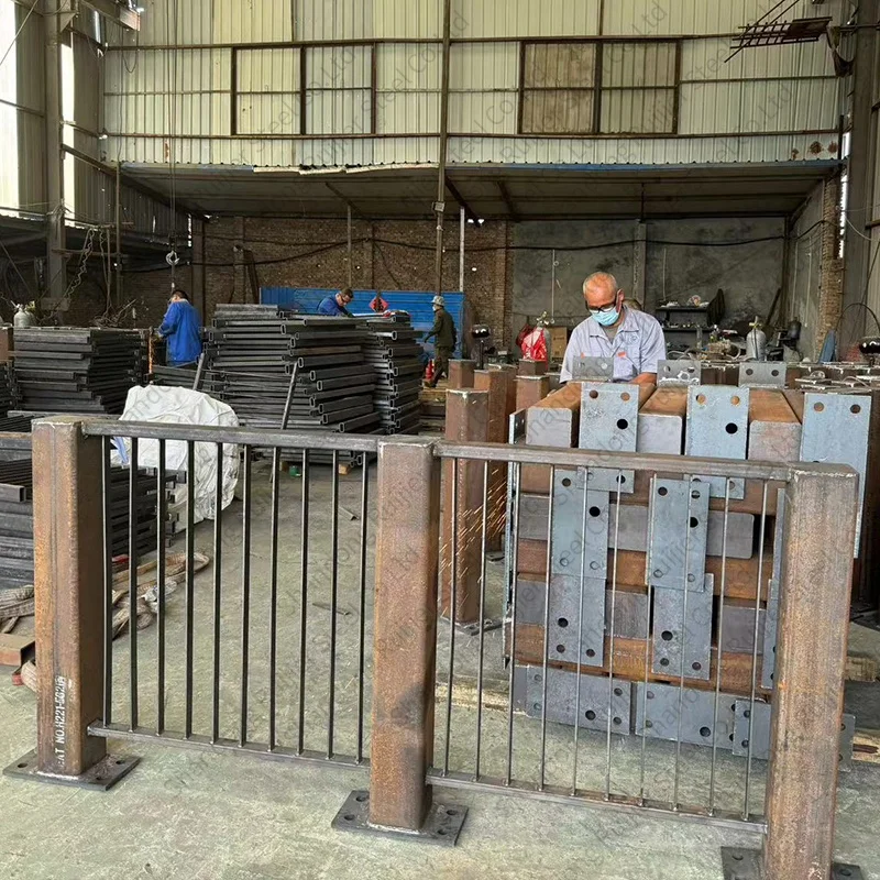 Production of hot dip galvanized square tube balcony fence / stair railing suitable for terrace house / apartment customization