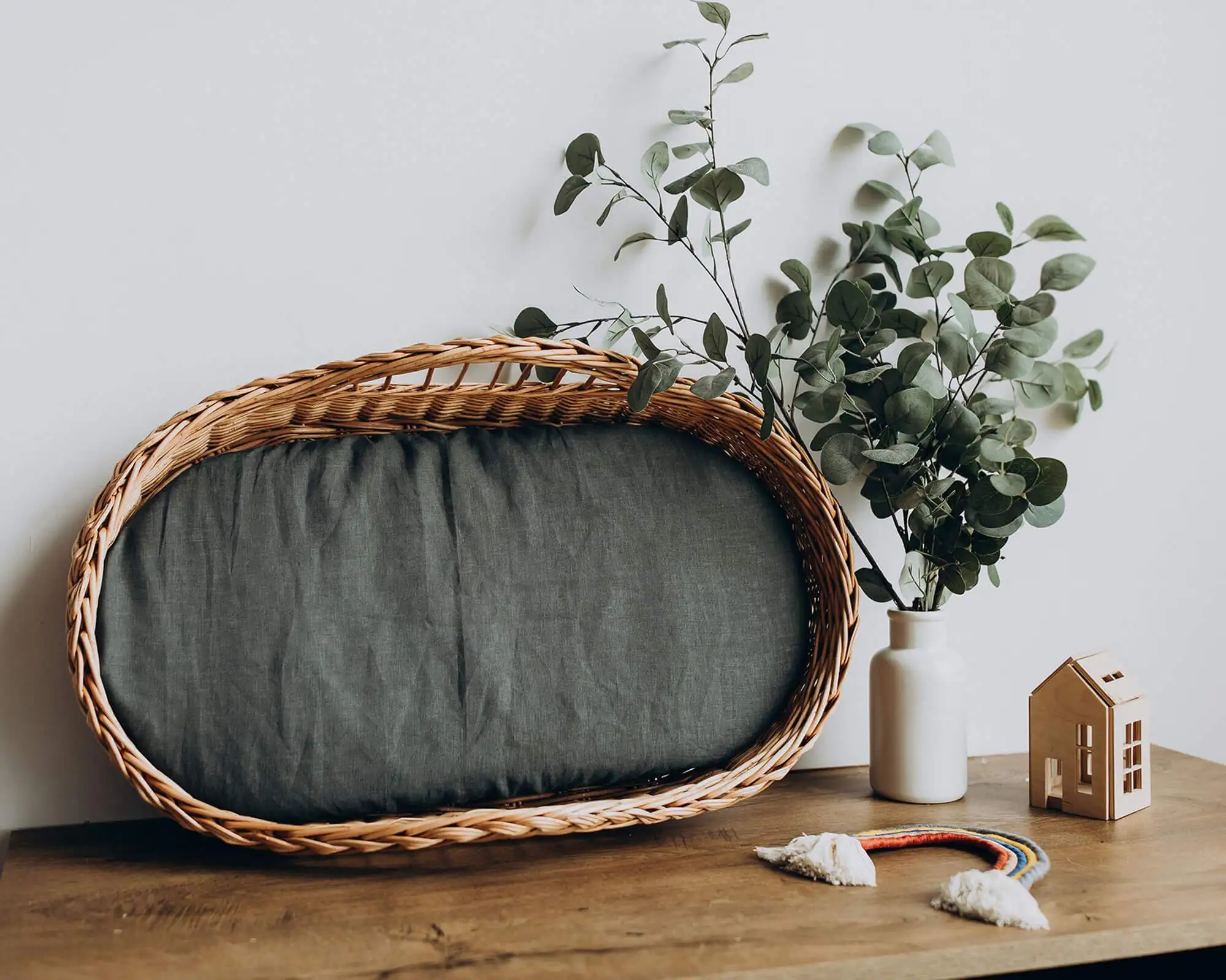 Baby Changing Table Handwoven Wicker Willow Basket with Pad Diaper Factory Mom Child Newborn gift Baby Changing Moses Basket