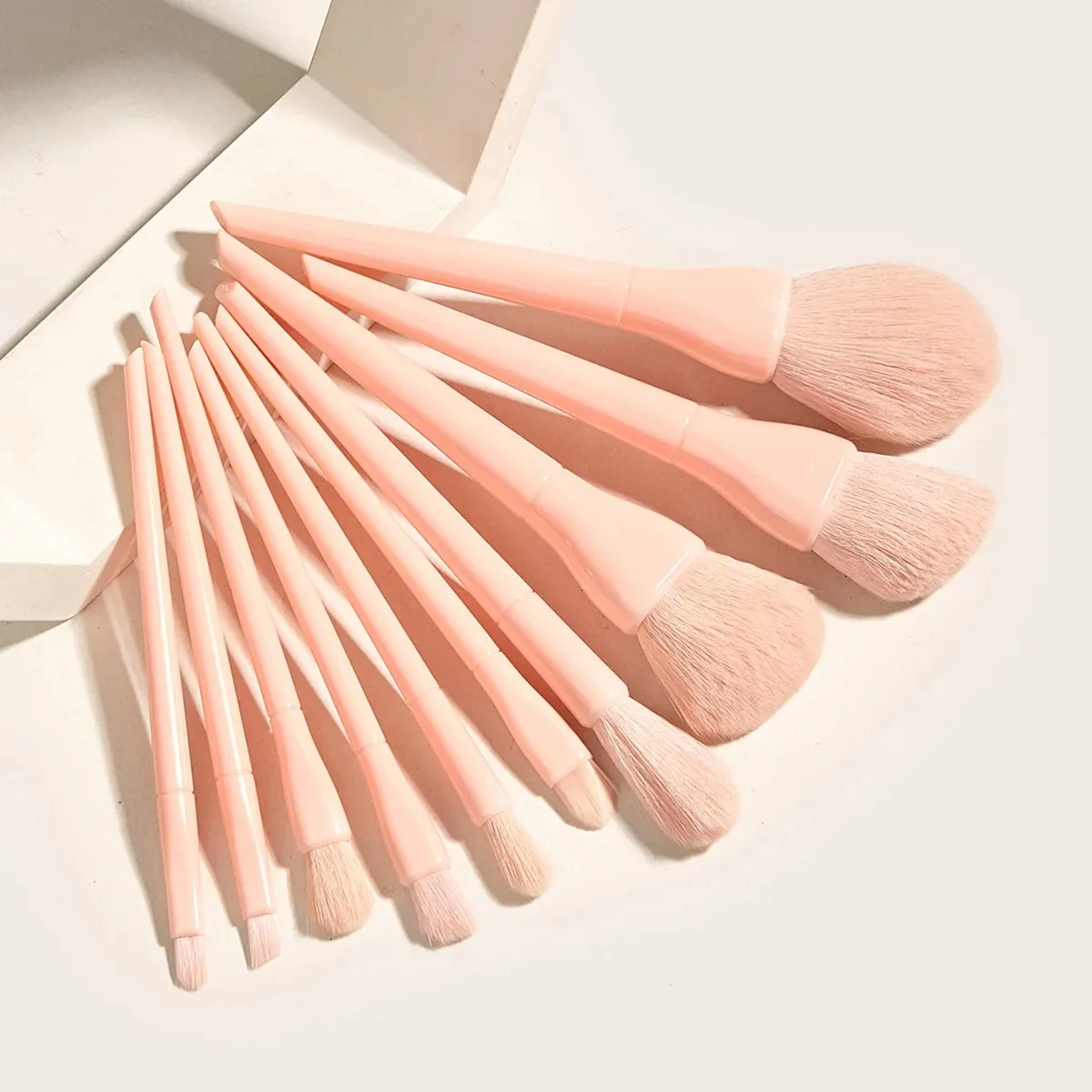 YRX Cheap Wholesale Private Label Makeup Brush set Customize Beauty Brush Set 10pcs Candy Color For Beginner