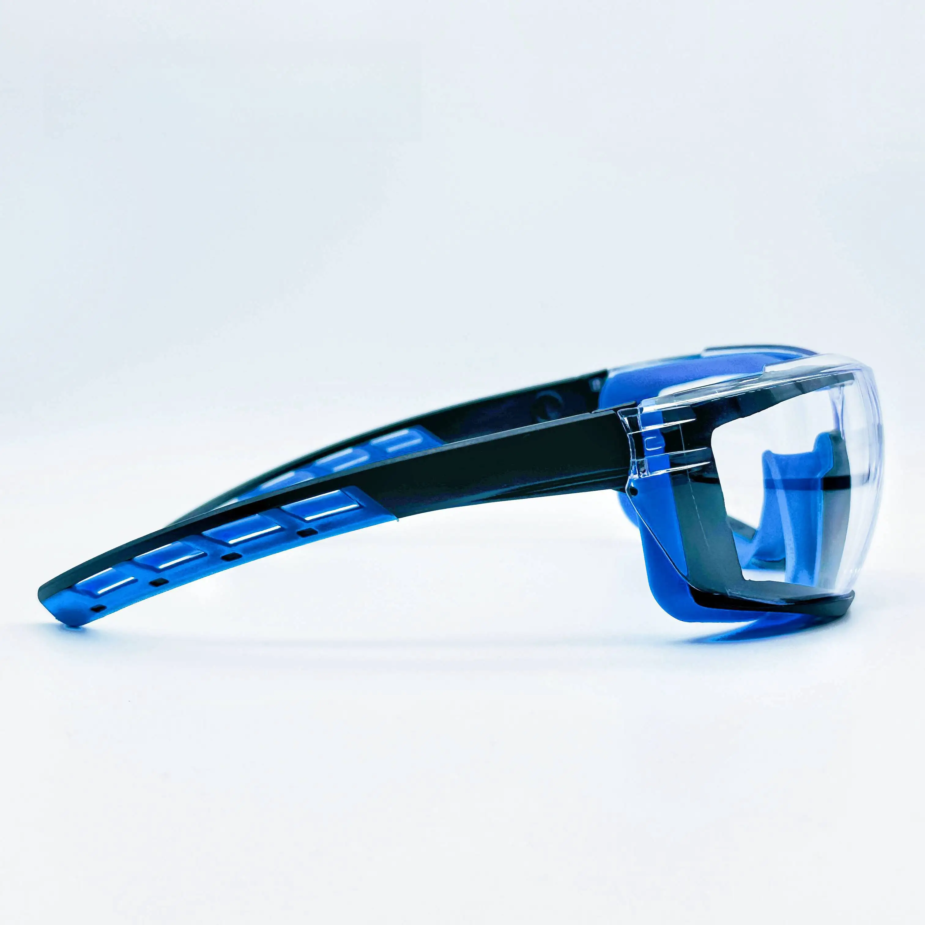 Hot Sell Blue TPE Rubber Frame Silicone Men Work Safety Goggles for Factory and Construction Field
