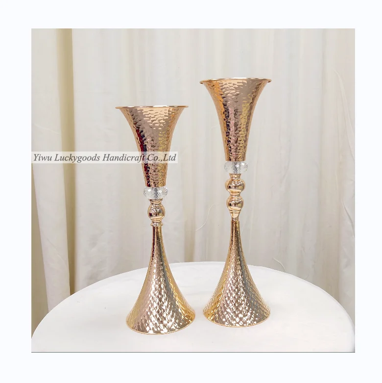 HJ210602-1 элегантные Бестселлер золото высокий, украшенные цветами и металлическими деталями Свадебные украшения для события украшения