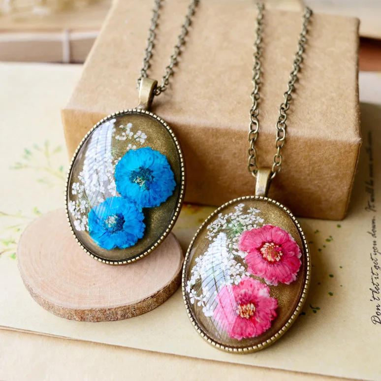 Factory direct natural vintage female crystal chrysanthemum pressed dried flower plant art long necklace