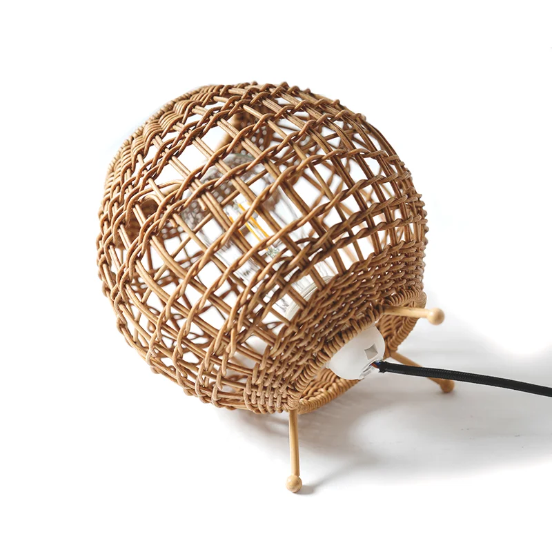 Good Price Handmade Small Woven PE Plastic Synthetic Rattan Bedside Decoration Rattan Table Lamp for Bedroom