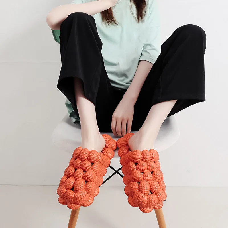 Wholesale new Unisex Bubbles Balls Slippers bubble slides household massage slippers men bubble shoes Lychee slippers