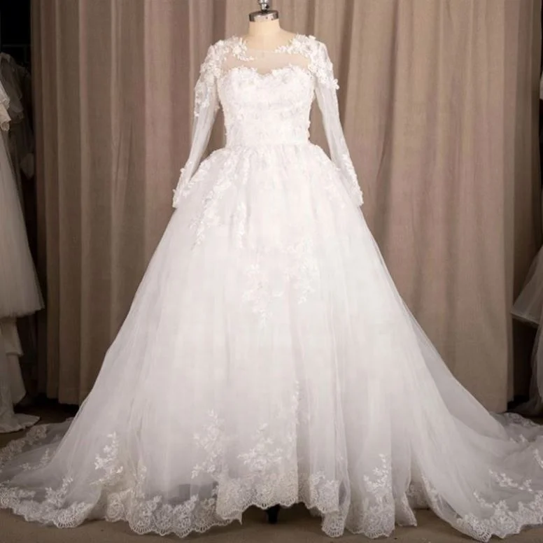 100% Real Photos Illusion O-Neck Lace Long Sleeve Applique Sequined Princess Ball Gown Wedding Quinceanera Dresses