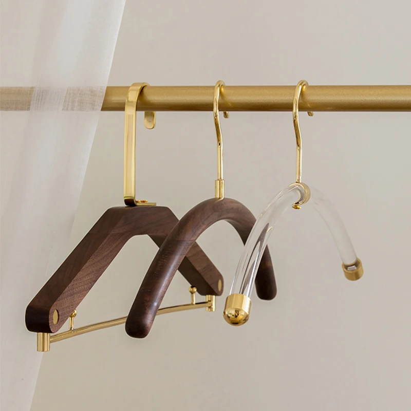 Showroom Transparent Bag  Bedroom Designs Custom Baby Kids Wall Mounted Velvet Wooden Hangers For Clothes