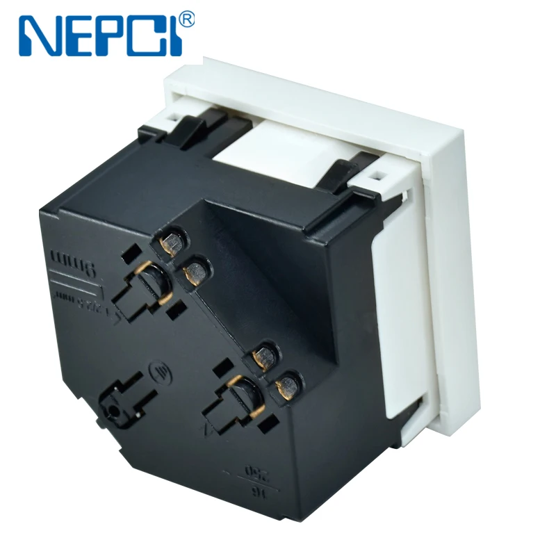 OEM/ODM NEPCI German power socket outlet 45x45 grounded 45 degree screwless XJY-QB-28 clip in 2P+E Schuko socket module 16A/250V