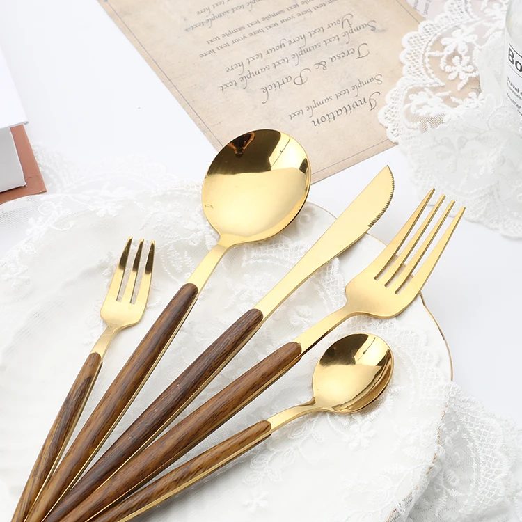 Amazon Hot Sale 5pcs Stainless Steel Metal Spoons And Forks Set With Wooden Handle