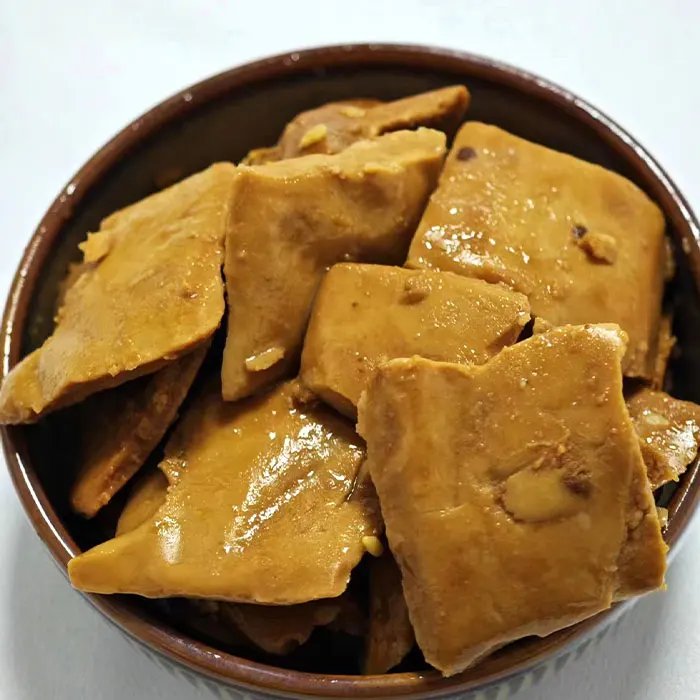 20 г вкусных китайских растворимых соевых белковых продуктов WUXIANZHAI SICHUAN пряный и горячий ароматизированный вегетарианский сушеный тофу закуски