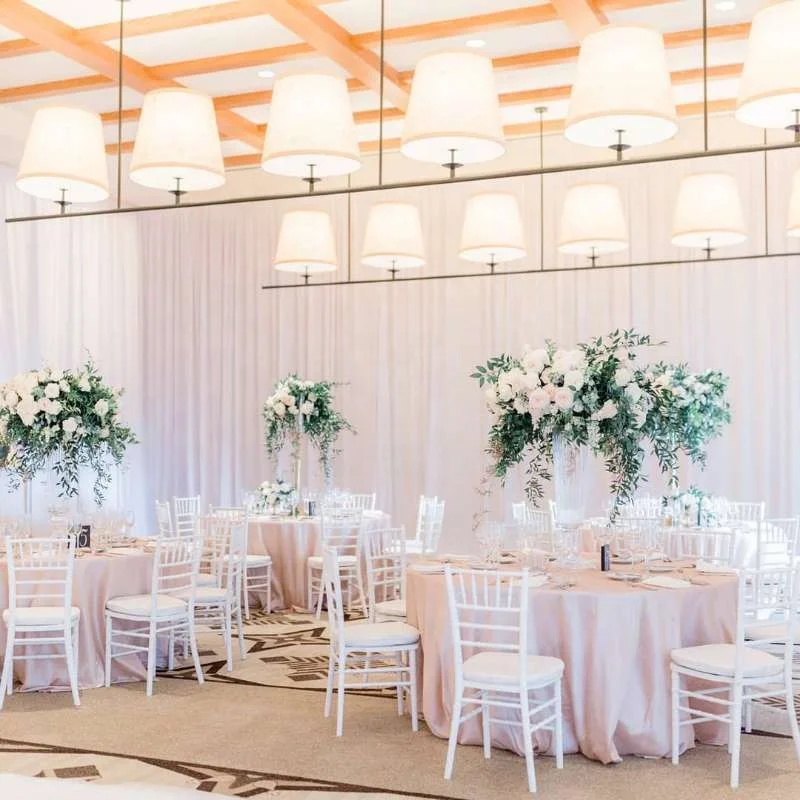 Wholesale Golden Wedding banquet party event Tiffany Chivari upholstered chair chiavari chairs for sale