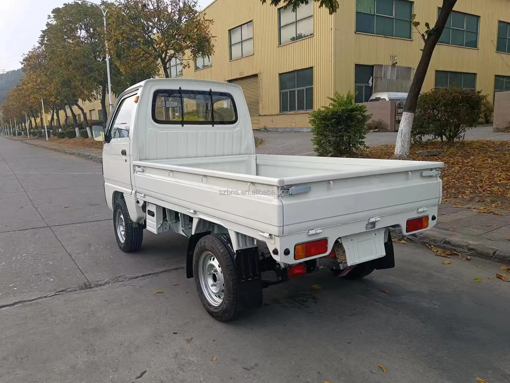 High Performance Brand New Chinese Mini Cargo Truck Gasoline Fuel With 1Ton Loading Capacity