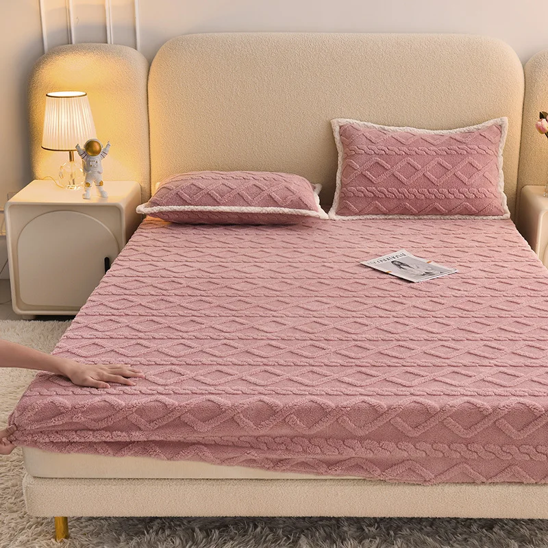 Good Winter Thickened Taffu Bed Bonnet Single Piece Warm Coral Flannel With Fleece Bedspread Bedding Set Bedding Set