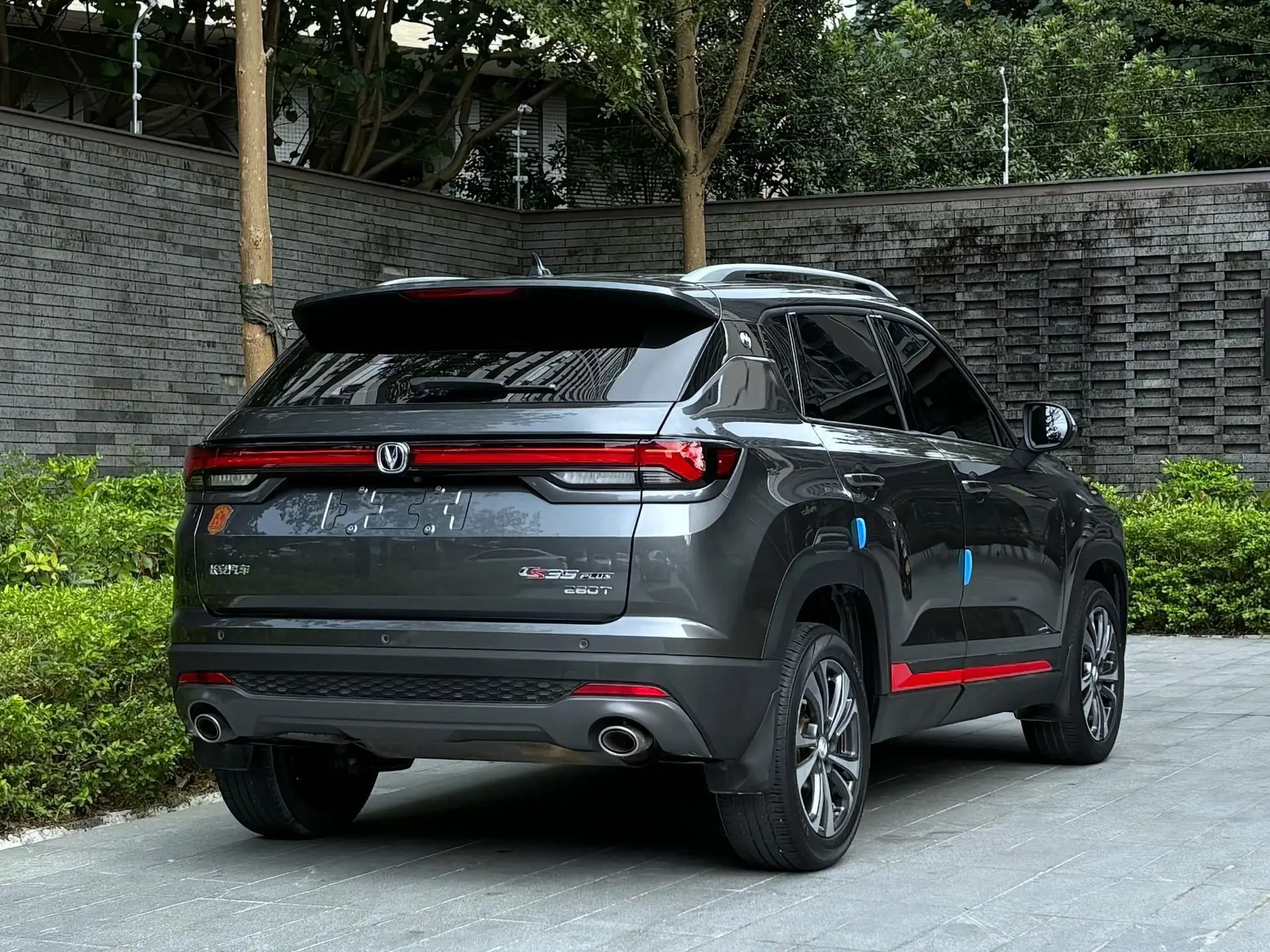 Дешевая цена 5 дверей мест бензиновые автомобили внедорожник Changan CS35 Plus для продажи