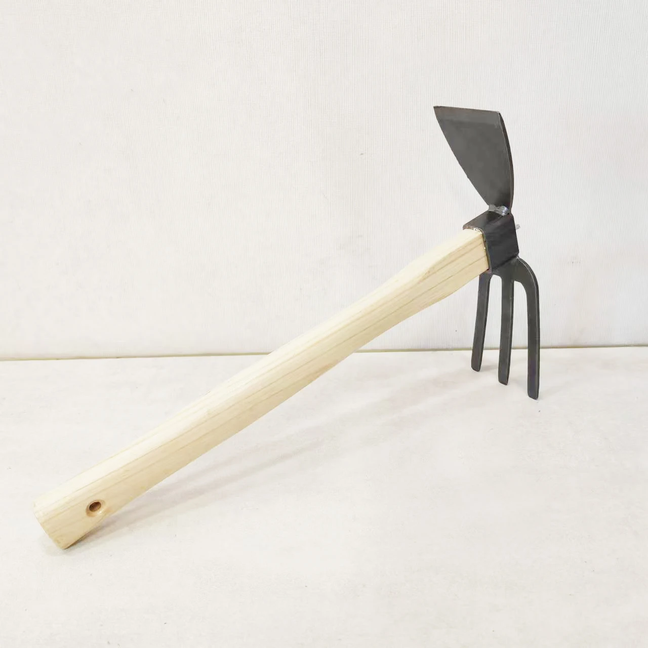 Hand Digger and Hoe Combo Garden Tool Dual Headed Weeding Tool For Gardening Weeding Planting Loosening Soil And Digging