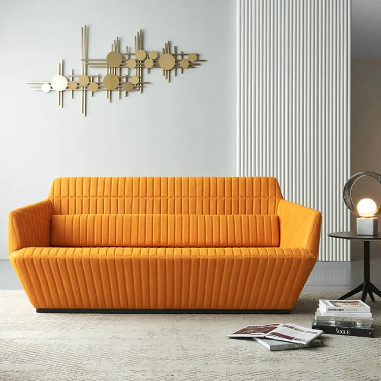 Современный 3-местный диван для офиса