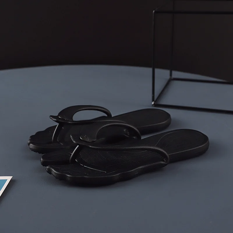 Wholesale customized logo New Style Soft Bottom Beach Slippers Woman Slipper unisex Flip-Flops Slippers Foldable hotel Spa