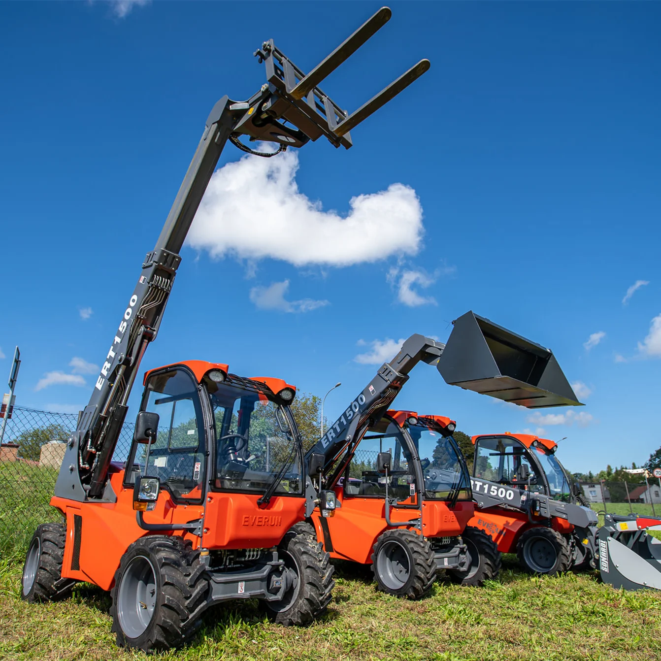 Двигатель Everun er1220/ert1500/er408/er2500t Euro5/EPA4 S355 стальной материал гидравлический передний ковш компактный мини-колесный погрузчик