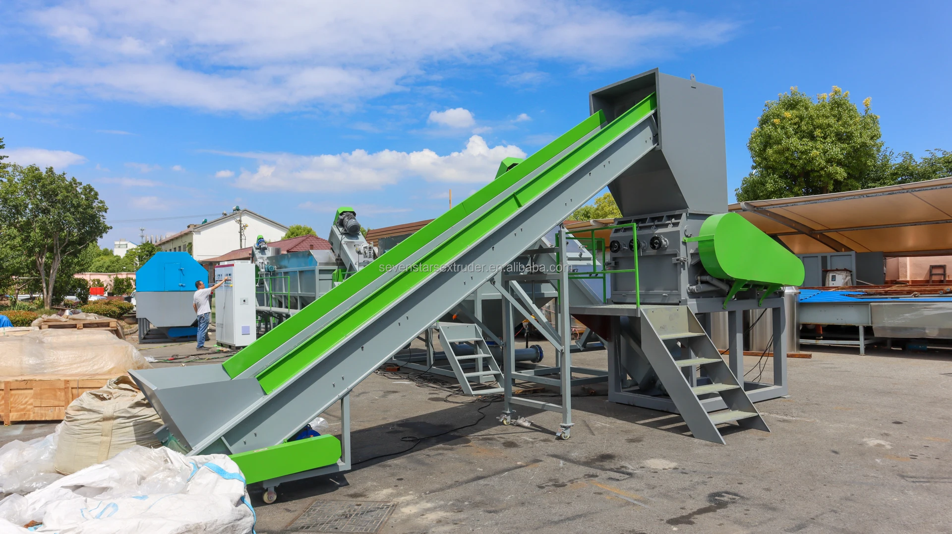 800-2000kg LDPE HDPE PP film recycling washing machine line crushing washing drying plant with good price