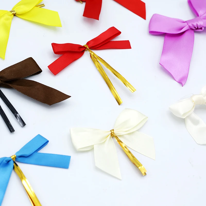 Fancy Beautiful color ribbon custom cheap premade satin bows
