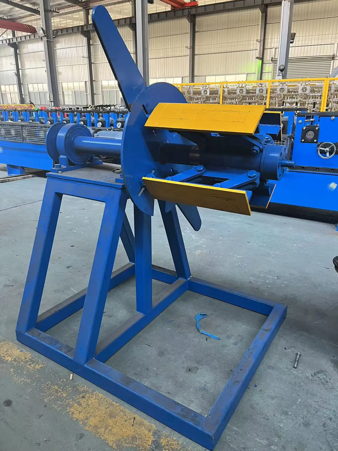 2023 best  color coil  3 tons hydraulic uncoiler/ decoiler machine price steel uncoiler machine cheaper