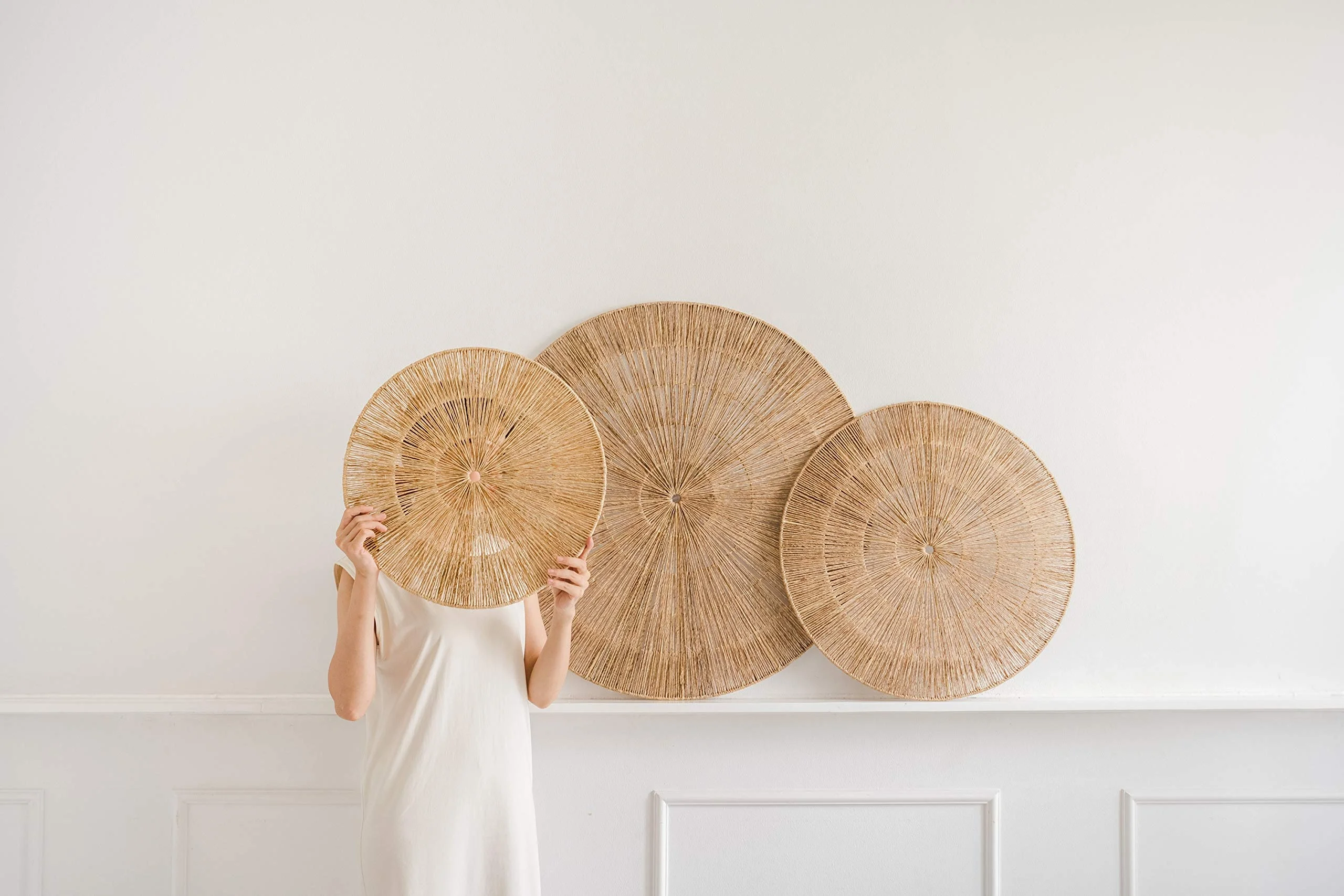 Best Selling Vietnamese Rustic Round Seagrass Jute Rope Iron Basket Wall decor Vietnam Woven Basket Hanging Wall Decor Set