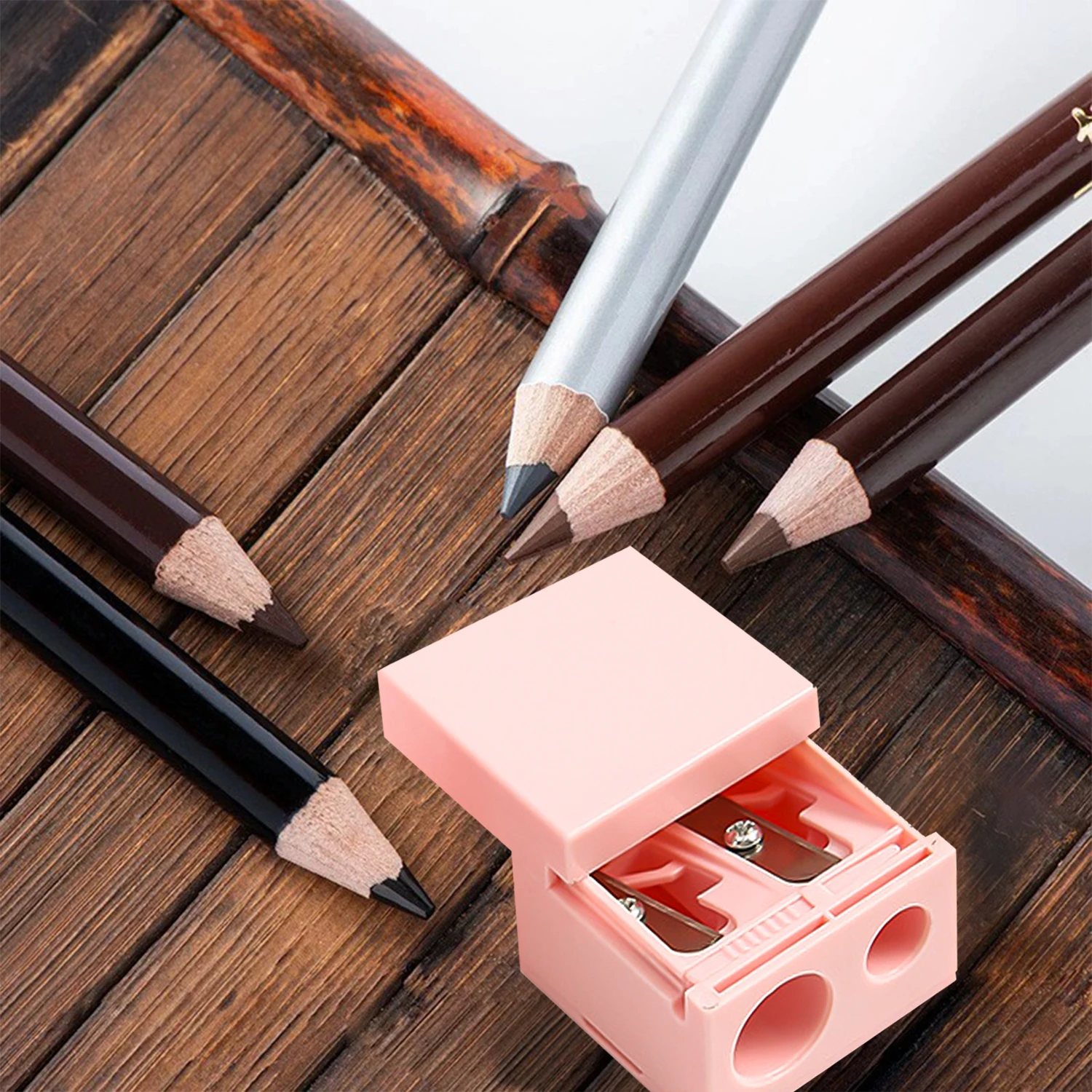 Makeup Plastic Manual pencil Sharpener cute Small mini Eyebrow lip liner cosmetic Double Hole Pencil Sharpener